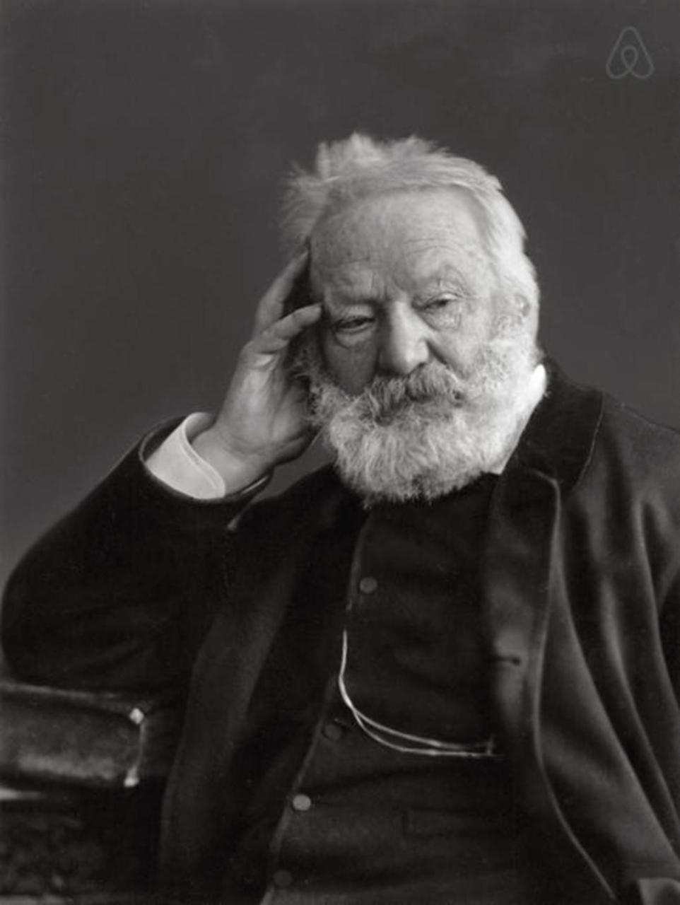 Aa13 - Le Victor Hugo - Sejour D'Exception Dans Un Appartement Historique أولت المظهر الخارجي الصورة